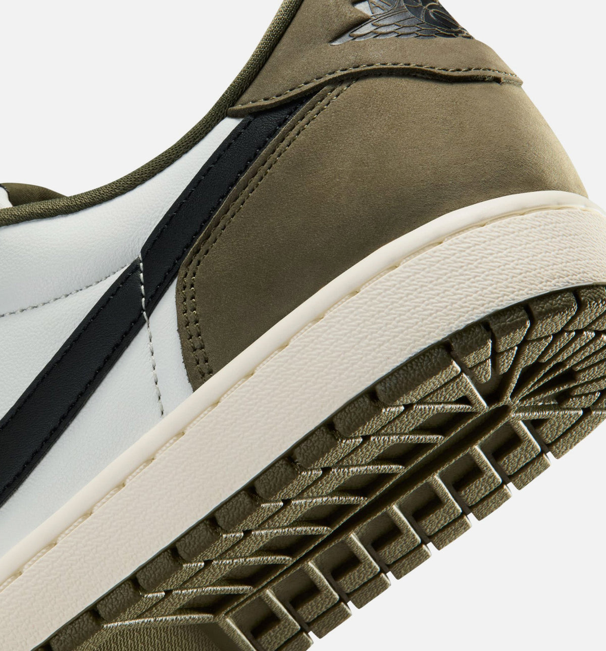 Air Jordan 1 Low OG Men's Lifestyle Shoe - Medium Olive/Black/Summit White/Sail