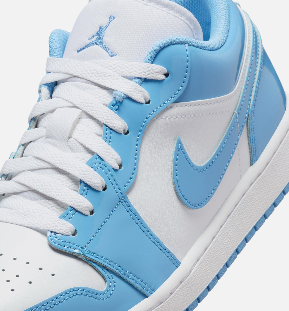 Air Jordan 1 Retro Low Men's Lifestyle Shoe - Legend Blue/White