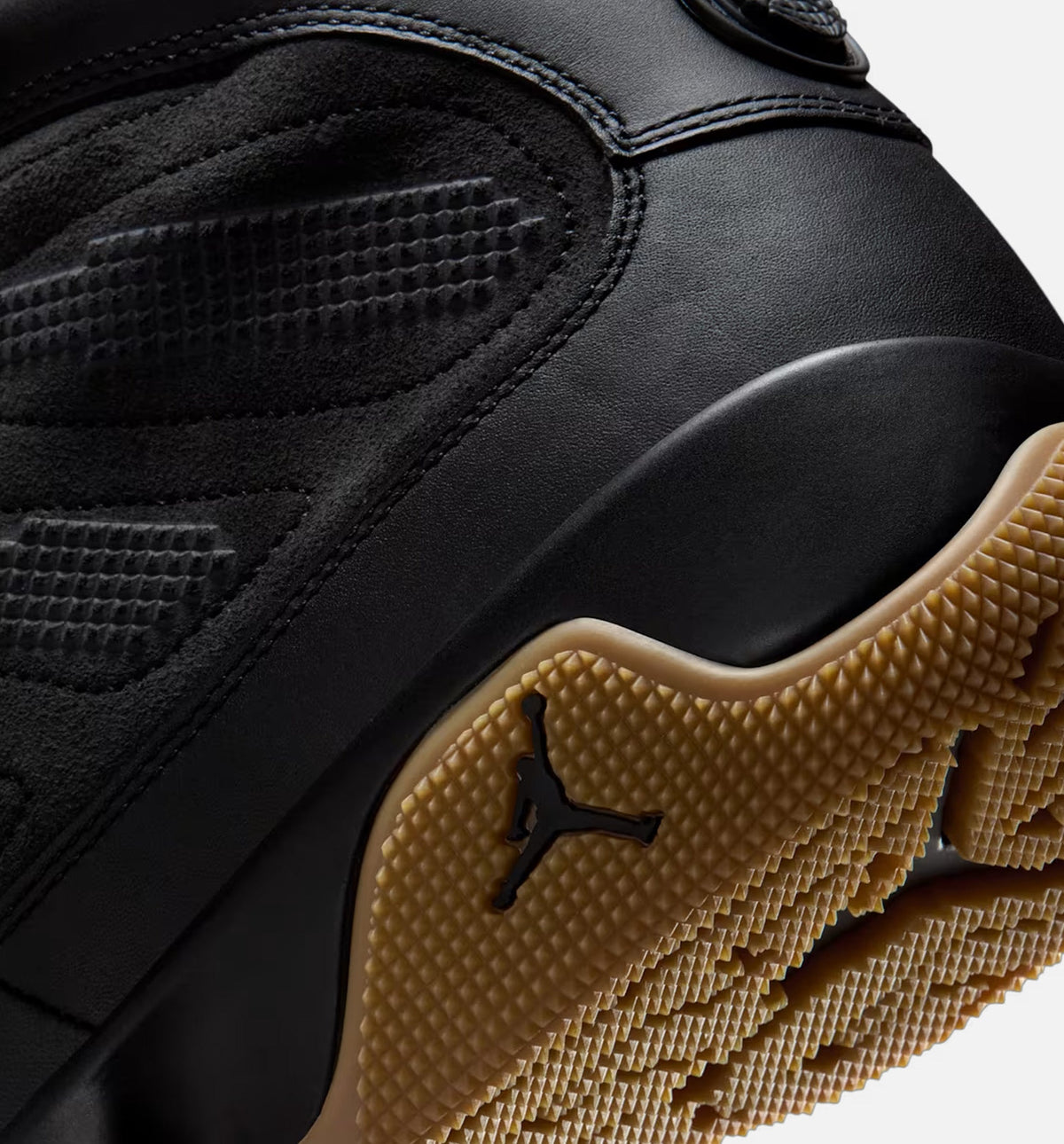 Air Jordan 9 Retro Men's Boot - Black/Gum Light Brown