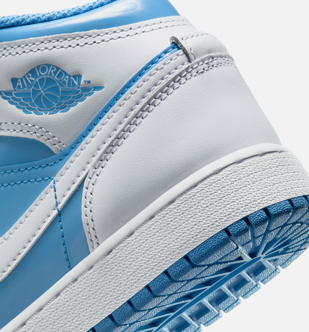 Air Jordan 1 Mid Legend Blue Grade School - White/Legend Blue